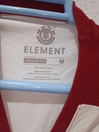 Camiseta Element Raglán Blanca y Roja