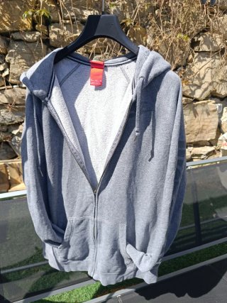 Felpa Nike con zip grigia taglia M