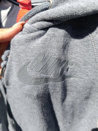 Felpa Nike con zip grigia taglia M