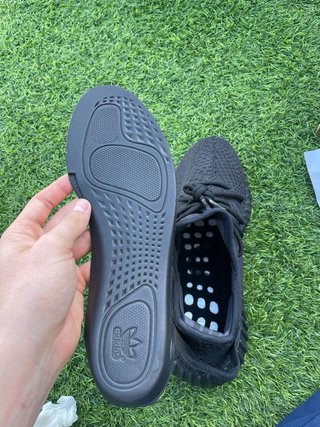 Adidas Yeezy Boost 350 V2 Negro Talla 44