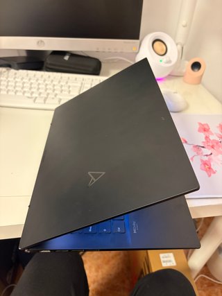 Asus Zenbook 14 OLED Nero