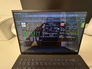 Asus Zenbook 14 OLED Nero
