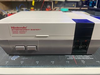CONSOLA NINTENDO NES CAJA Y JUEGO MARIO
