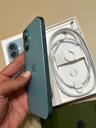 iPhone 16 128Gb IMPOLUTO