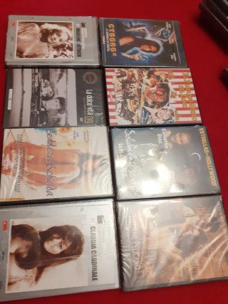 Lote aprox 56 DVD's varios géneros