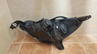 Faro Citroen C3 Derecho 9677033880