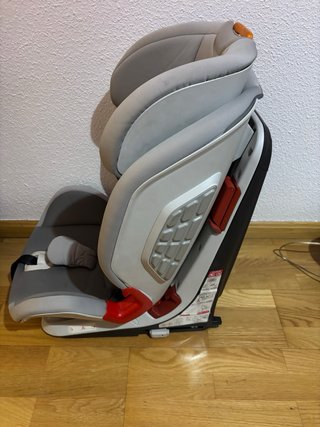Silla coche Chicco Isofix gris