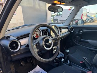 MINI Mini 2010 gasolina pegatina c