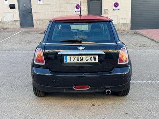 MINI Mini 2010 gasolina pegatina c