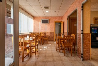 ALQUILER BAR-CAFETERÍA-RESTAURANTE