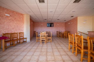 ALQUILER BAR-CAFETERÍA-RESTAURANTE