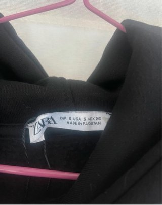 Sudadera Zara Negra