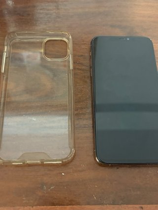 iPhone 11 Pro Max 64GB Dorado