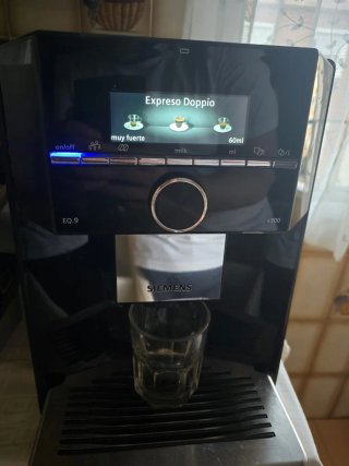Cafetera Automática Siemens EQ9 Plus s300