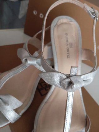 Sandalias Gloria Ortiz Plata Mujer