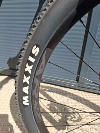 Bicicleta BH Expert aluminio a  estrenar factura