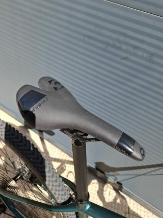 Bicicleta BH Expert aluminio a  estrenar factura