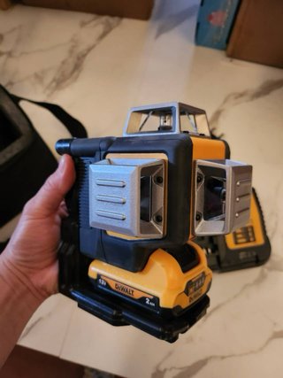 Nivel Láser Verde DEWALT