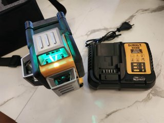 Nivel Láser Verde DEWALT