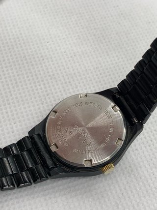 Reloj Seiko Pulsar Vintage Negro y Dorado