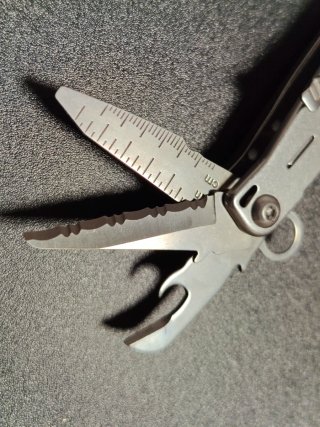 Leatherman Sidekick multiherramienta