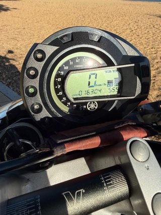 Yamaha FZ6 Naked Negra