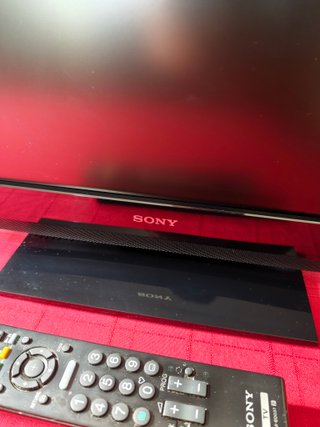 TV Sony Bravia 19 pulgadas + Mando Perfecto estado