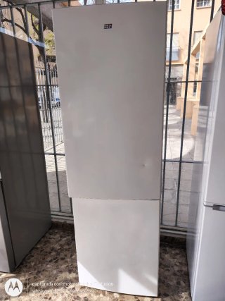 Lavadora , frigorífico y lavavajillas