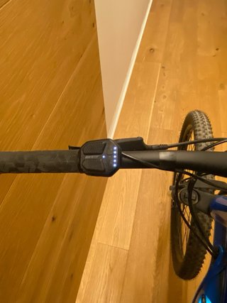 Bicicleta Eléctrica Montaña Azul Giant