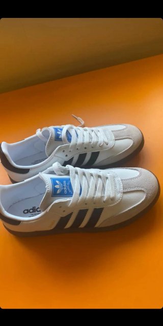 Adidas Samba Mujer Blancas y Negras