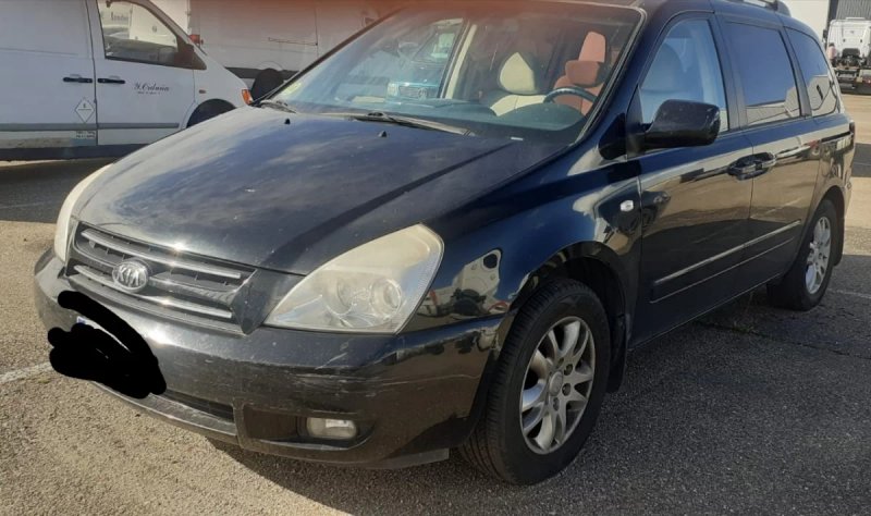 KIA Carnival 2009 - foto 1
