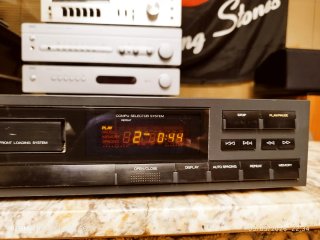 CD SANSUI CD-V1000