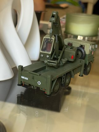 Maqueta camión Pegaso militar antiguo