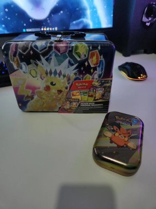 Latas Pokémon Trading Card Game