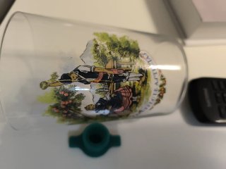 Vaso de sidra con escanciador