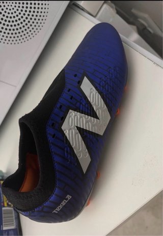 Botas de fútbol New Balance Hombre Talla 42