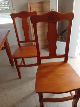 Mesa y 6  sillas para restaurar