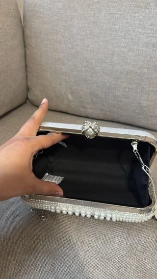 Bolso fiesta perlas blanco y plateado