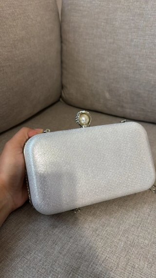 Bolso fiesta perlas blanco y plateado