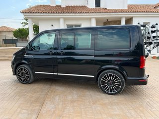 Volkswagen Multivan 2019 cambio Clase V