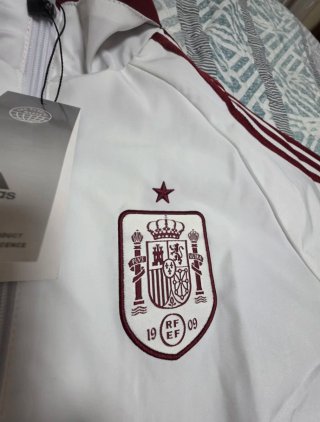 Chaqueta Adidas España Blanca.