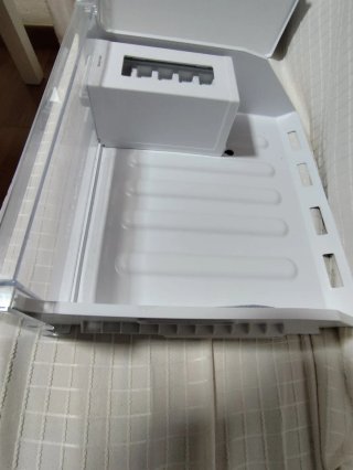 Cajones y estanterías para nevera