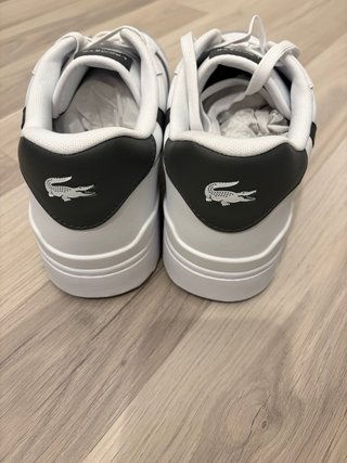 Zapatillas Lacoste Blancas y Negras