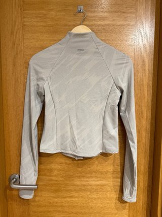 Chaqueta Oysho Beige Talla S Detalles Reflectantes