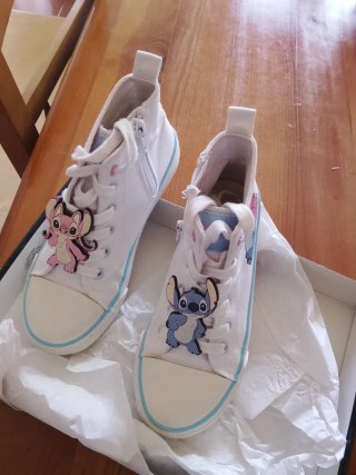 Zapatillas altas blancas Stitch