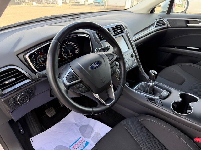 Ford Mondeo 2.0TDCI-Titanium 5P -UnicoPropietario