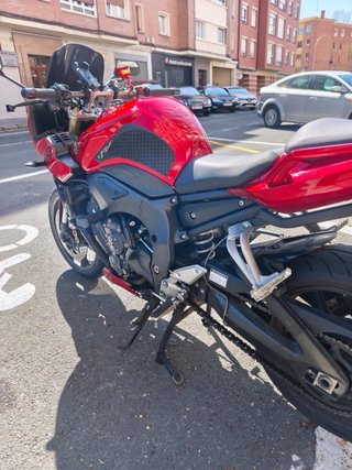 Yamaha FZ1 Fazer