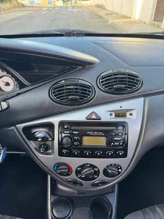 Ford Focus 2004