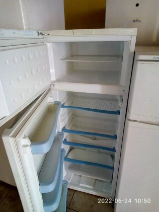 Nevera mediana blanca Indesit