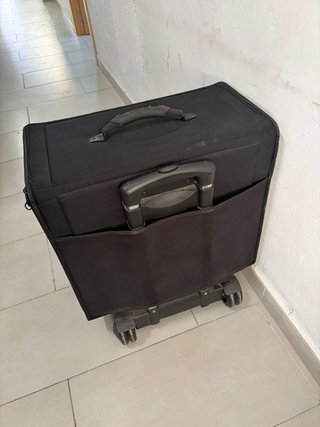Maleta reforzada negra
